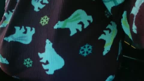 Snapshot of tease_artist chatting on 02/16/25, 05:04 Reina online show from 02/16/25, 05:04