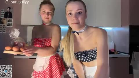 Snapshot of teasekiss chatting on 04/06/26, 09:49 Sally and Sandy online show from 04/06/26, 09:49