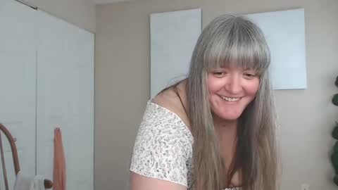 Snapshot of teases chatting on 10/05/25, 05:00 teases online show from 10/05/25, 05:00