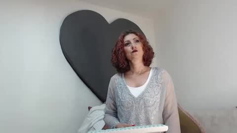 ALICIA--- online show from 06/09/26, 05:19