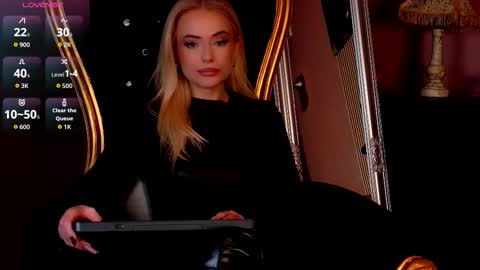 teasingjulianna online show from 11/11/25, 10:32