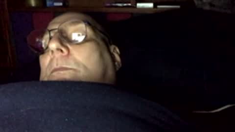 Snapshot of tebb61 chatting on 12/20/25, 09:44 Mark online show from 12/20/25, 09:44