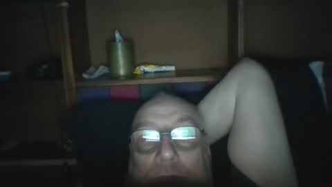 Snapshot of tebb61 chatting on 03/16/26, 09:02 Mark online show from 03/16/26, 09:02