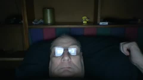 Snapshot of tebb61 chatting on 03/22/26, 09:02 Mark online show from 03/22/26, 09:02