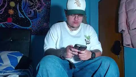 Snapshot of techno_420 chatting on 03/04/26, 12:49 Charlee He online show from 03/04/26, 12:49