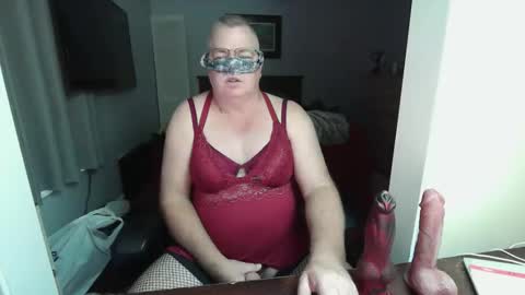 Snapshot of teddy1972 chatting on 05/07/26, 07:41 teddy1972 online show from 05/07/26, 07:41