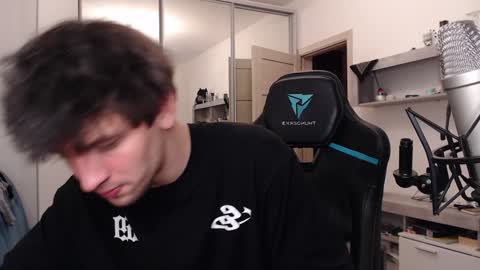 Teddy online show from 12/13/24, 06:16