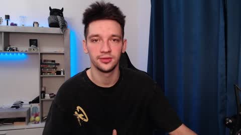 Teddy online show from 02/08/25, 05:08