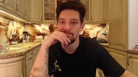 Teddy online show from 03/08/25, 05:07