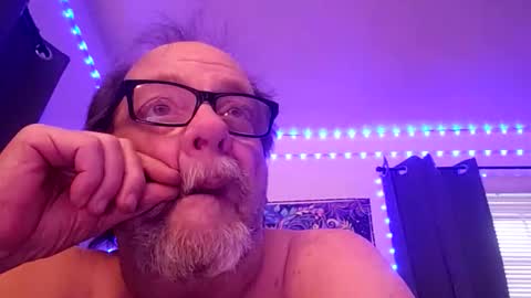 Snapshot of tedestep2 chatting on 02/04/26, 12:11 tedestep2 online show from 02/04/26, 12:11
