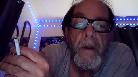 Snapshot of tedestep2 chatting on 03/25/26, 06:19 tedestep2 online show from 03/25/26, 06:19