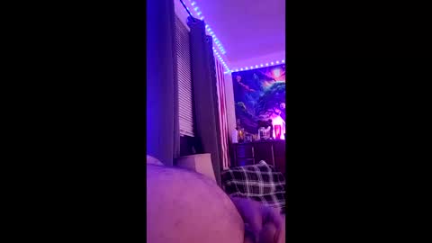 Snapshot of tedestep2 chatting on 04/11/26, 01:43 tedestep2 online show from 04/11/26, 01:43