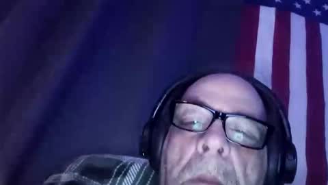 Snapshot of tedestep2 chatting on 04/14/26, 01:39 tedestep2 online show from 04/14/26, 01:39