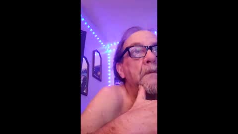 Snapshot of tedestep2 chatting on 04/23/26, 02:13 tedestep2 online show from 04/23/26, 02:13