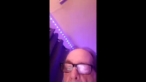 Snapshot of tedestep2 chatting on 04/24/26, 07:11 tedestep2 online show from 04/24/26, 07:11