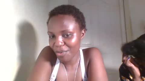 Snapshot of tee_kaicy chatting on 12/21/24, 04:41 kaicy online show from 12/21/24, 04:41