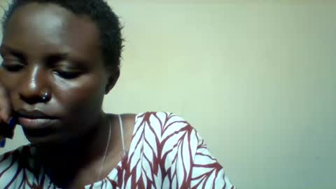 Snapshot of tee_kaicy chatting on 01/21/25, 12:57 kaicy online show from 01/21/25, 12:57
