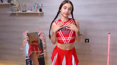 Alice and Cassie online show from 07/17/26, 03:46