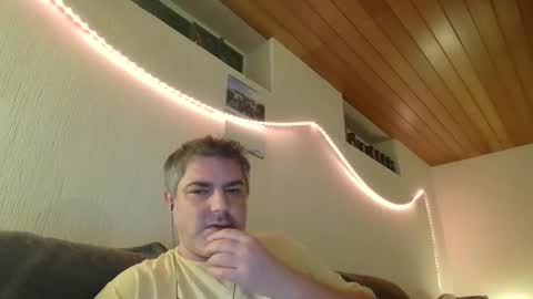 Peter online show from 02/02/25, 04:37