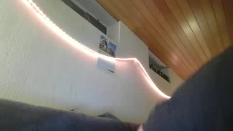 Peter online show from 03/12/25, 04:19