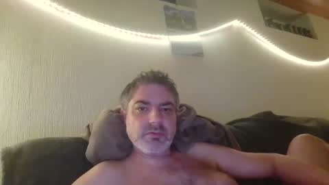 Snapshot of teeforyou chatting on 09/29/25, 05:40 Peter online show from 09/29/25, 05:40