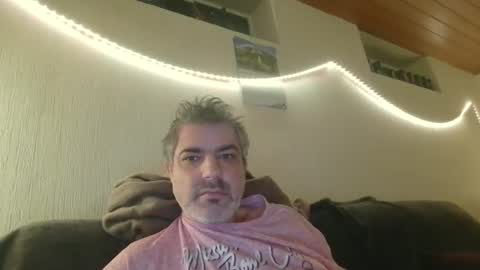 Snapshot of teeforyou chatting on 10/27/25, 05:00 Peter online show from 10/27/25, 05:00