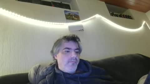 Snapshot of teeforyou chatting on 01/11/26, 01:54 Peter online show from 01/11/26, 01:54