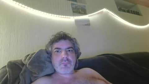 Snapshot of teeforyou chatting on 01/18/26, 06:50 Peter online show from 01/18/26, 06:50