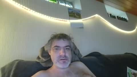 Snapshot of teeforyou chatting on 02/06/26, 02:20 Peter online show from 02/06/26, 02:20