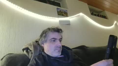 Snapshot of teeforyou chatting on 02/10/26, 01:21 Peter online show from 02/10/26, 01:21