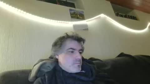 Snapshot of teeforyou chatting on 02/11/26, 01:32 Peter online show from 02/11/26, 01:32