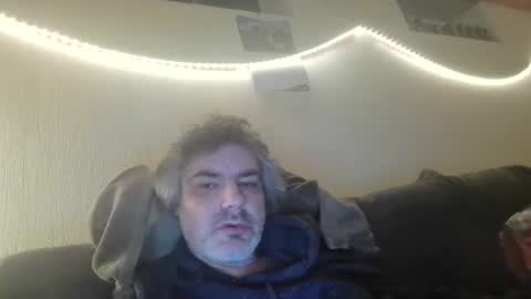 Snapshot of teeforyou chatting on 02/18/26, 08:05 Peter online show from 02/18/26, 08:05