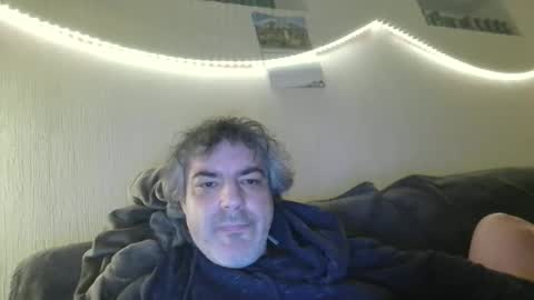Snapshot of teeforyou chatting on 02/27/26, 12:32 Peter online show from 02/27/26, 12:32