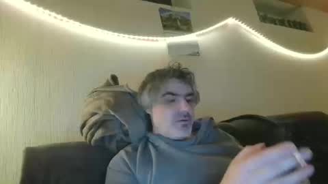Snapshot of teeforyou chatting on 03/12/26, 07:09 Peter online show from 03/12/26, 07:09