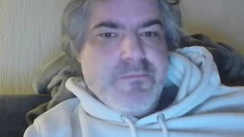 Snapshot of teeforyou chatting on 03/29/26, 07:58 Peter online show from 03/29/26, 07:58