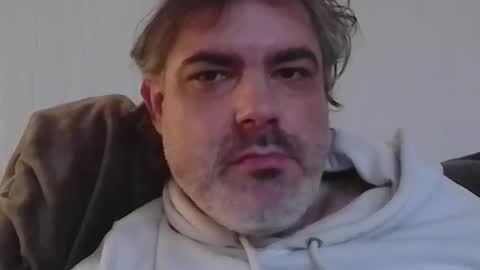 Snapshot of teeforyou chatting on 03/30/26, 08:04 Peter online show from 03/30/26, 08:04