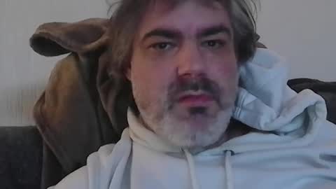 Snapshot of teeforyou chatting on 04/03/26, 01:31 Peter online show from 04/03/26, 01:31