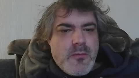 Snapshot of teeforyou chatting on 04/13/26, 09:59 Peter online show from 04/13/26, 09:59