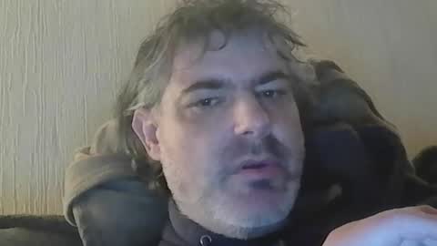 Snapshot of teeforyou chatting on 04/14/26, 07:53 Peter online show from 04/14/26, 07:53