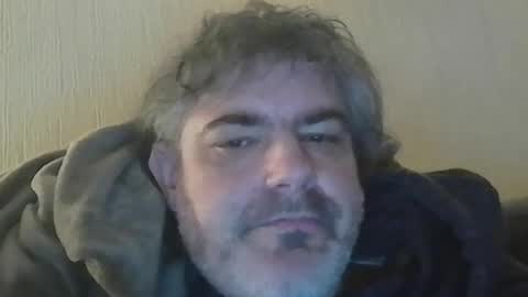 Snapshot of teeforyou chatting on 04/16/26, 09:39 Peter online show from 04/16/26, 09:39