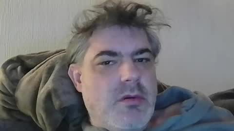 Snapshot of teeforyou chatting on 05/14/26, 06:47 Peter online show from 05/14/26, 06:47