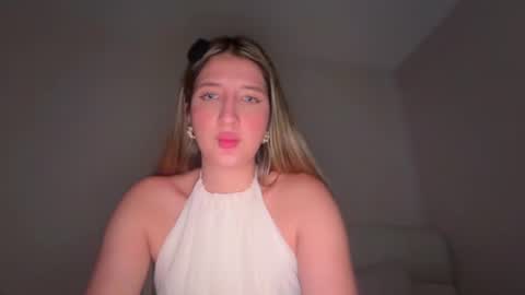 Amy No penetration Virgiin giirl online show from 07/27/26, 09:55