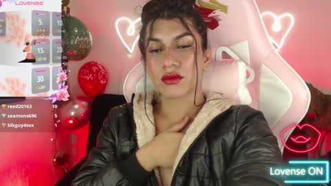 tefy_bratz online show from 01/04/25, 10:16