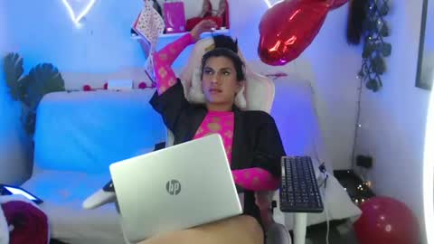 tefy_bratz online show from 02/23/25, 12:51