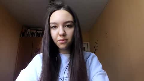 Kimi online show from 11/01/25, 08:27