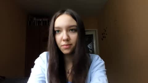 Kimi online show from 11/07/25, 09:31