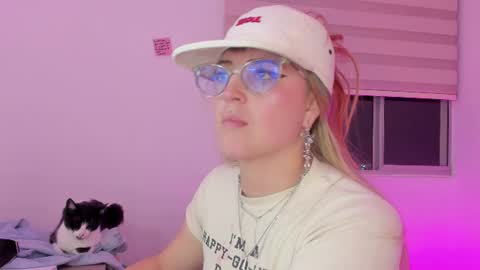 Snapshot of tekila__ chatting on 07/28/26, 01:56 tekila__ online show from 07/28/26, 01:56