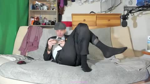 Virg Lszl online show from 12/23/24, 05:28