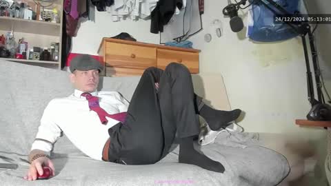 Virg Lszl online show from 12/24/24, 04:11