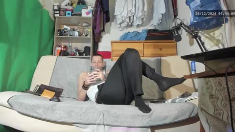 Virg Lszl online show from 12/26/24, 04:43